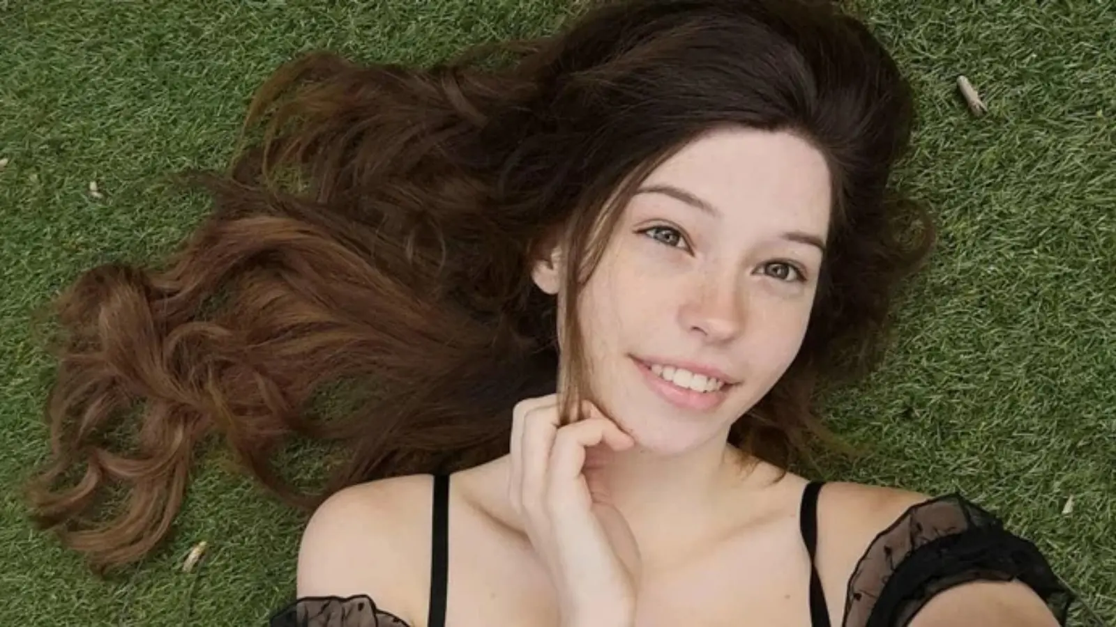 Belle Delphine Net Worth